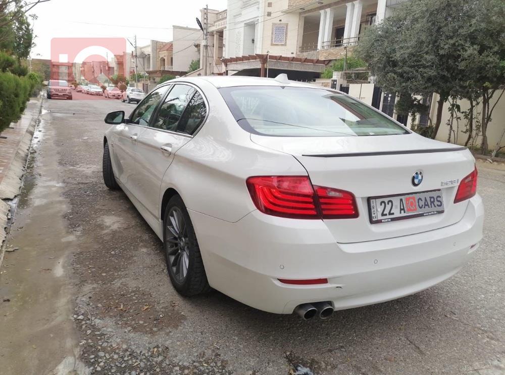 بی ئێم دەبڵیو سیریەس 5